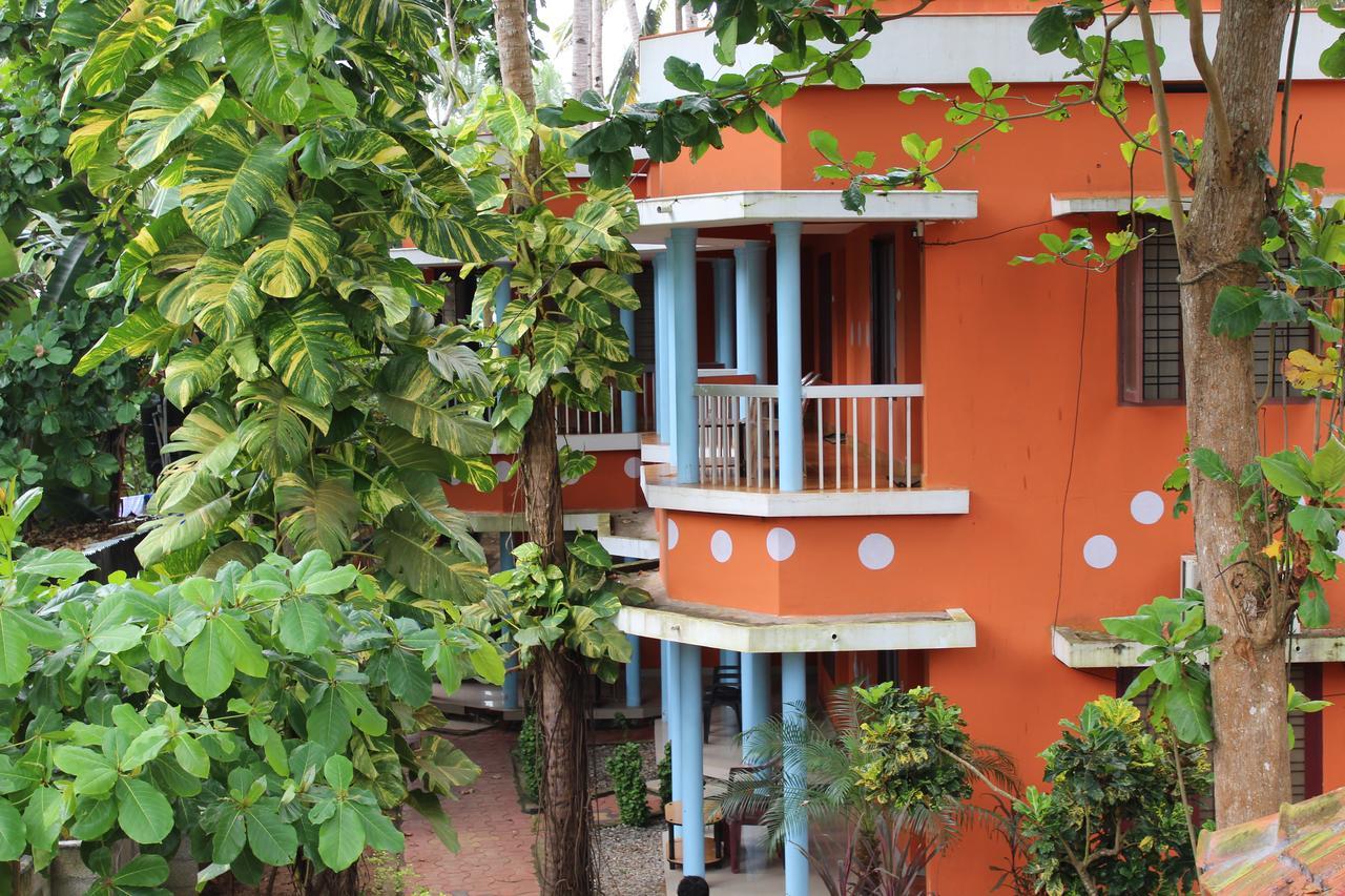 The Exotic Marigold Hotel Varkala Luaran gambar